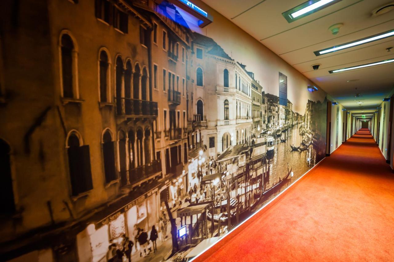 Premier Krakow Hotel Exterior photo
